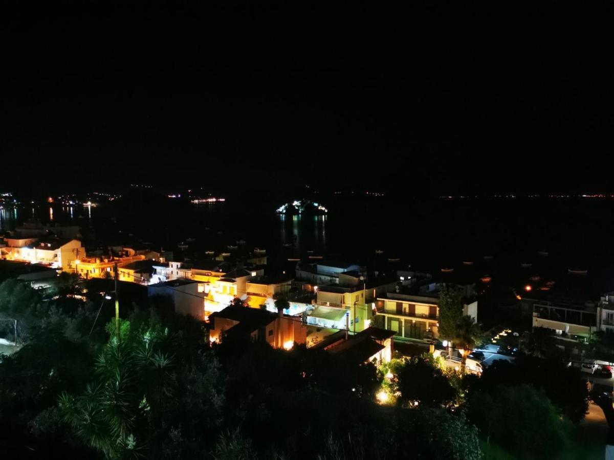 Lovely Studio With Awesome View Tolón Exterior photo
