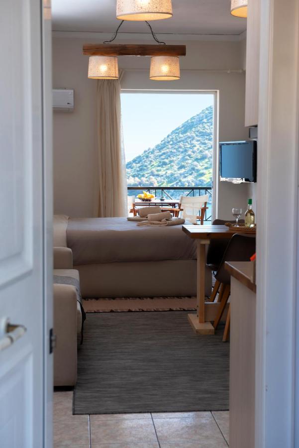Lovely Studio With Awesome View Tolón Exterior photo