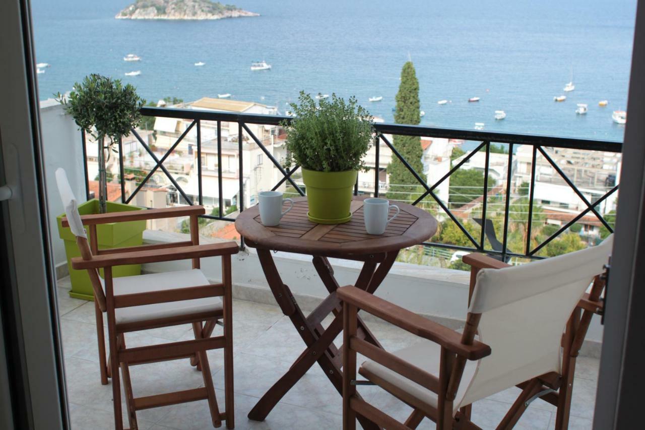 Lovely Studio With Awesome View Tolón Exterior photo